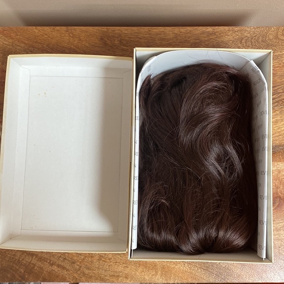 Aspen Collection Light Brown Bob Short Hair Cut Wig USC-260 FIRST LADY - Picture 10 of 14